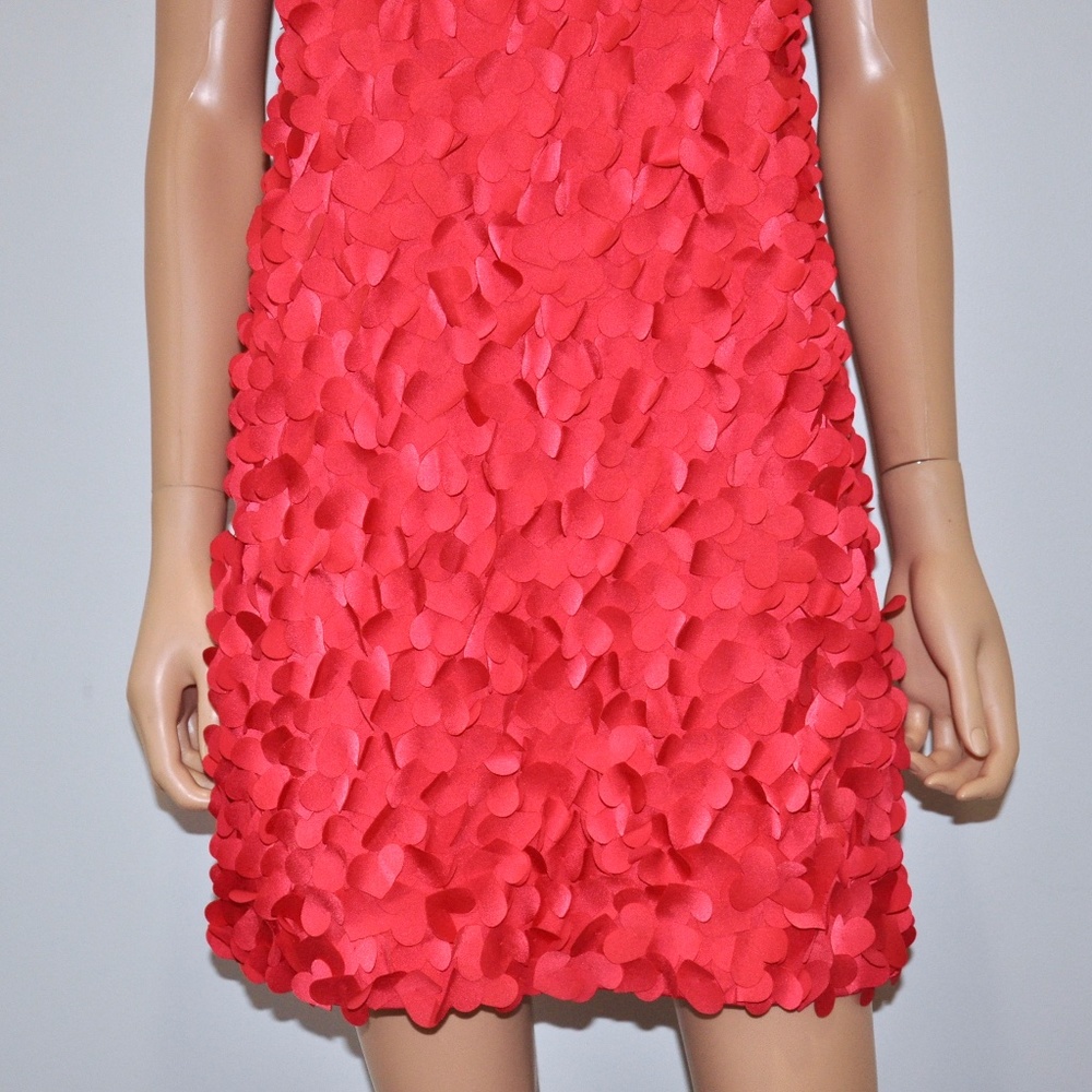 BCBGMaxAzria GORGEOUS! Red 3D Heart Applique Dress!!! - Sz 2 - Picture 7 of 15